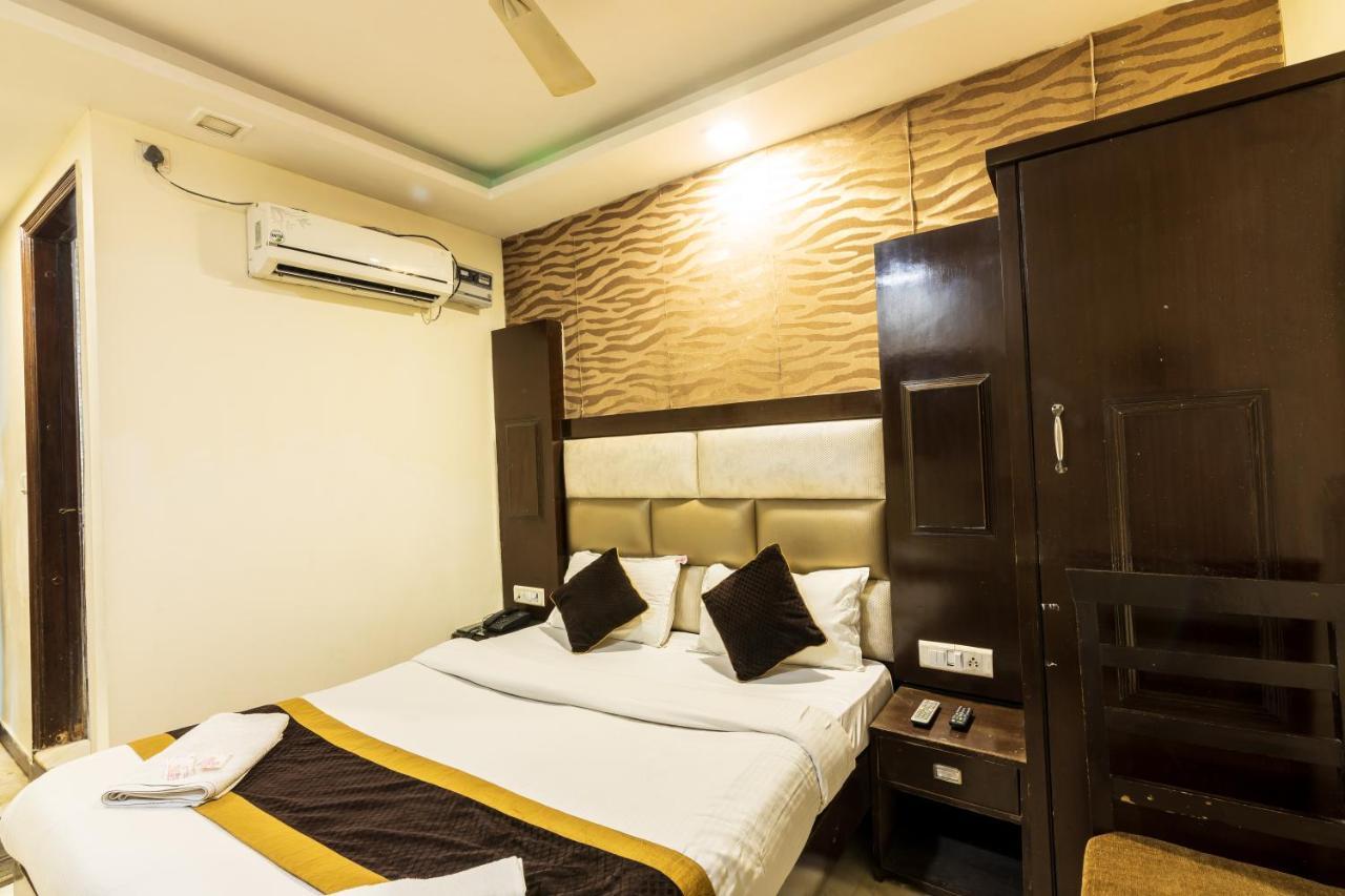 Hotel Grand Shyam- In Front Of New Delhi Railway Station-Couple Friendly Neu-Delhi Exterior foto