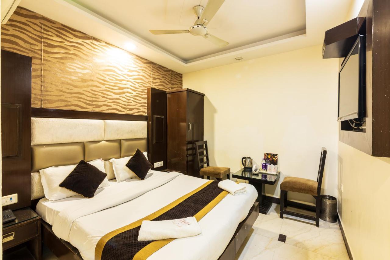 Hotel Grand Shyam- In Front Of New Delhi Railway Station-Couple Friendly Neu-Delhi Exterior foto